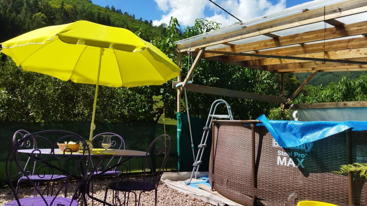 Abri De Jardin Amenage, Chambre Camping Glamour Hotel Lalaye Exterior photo